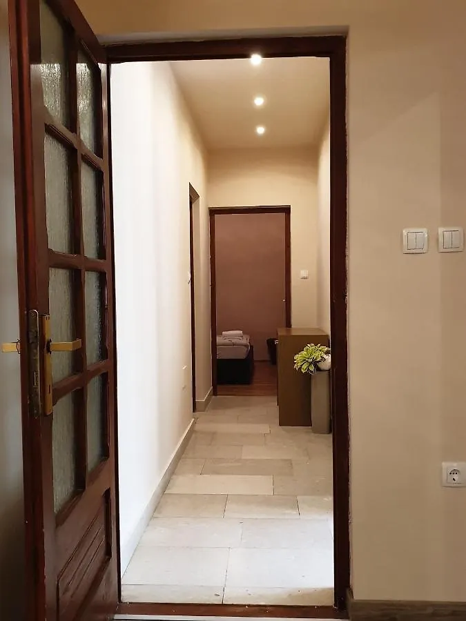 Apartments With A Parking Space Mali Lošinj